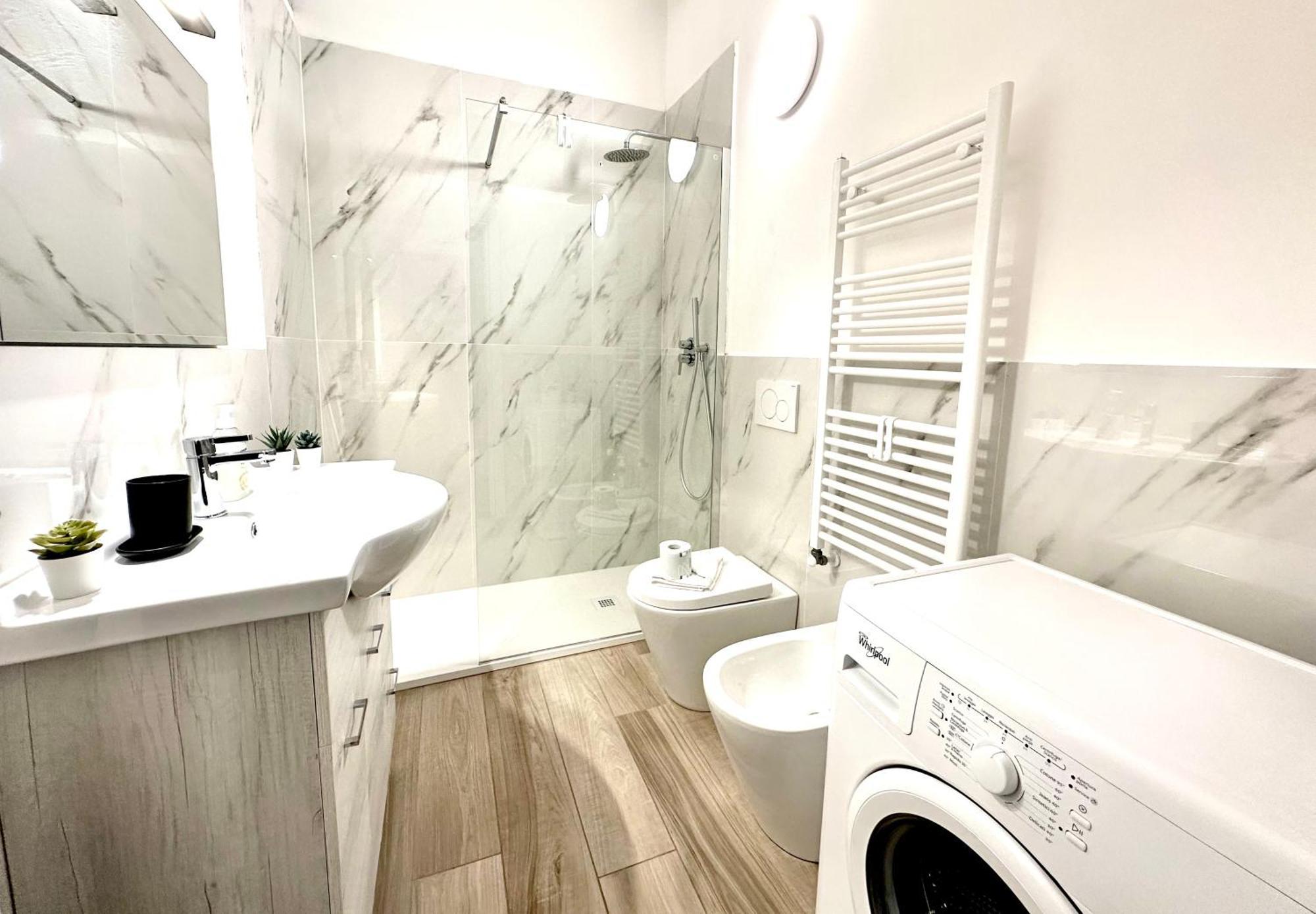 Isola - Garibaldi Lovely Apt. With Netflix And Wifi ミラノ エクステリア 写真